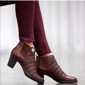 NEW Brighton Women’s Leather Bootie, Ankle, Heel